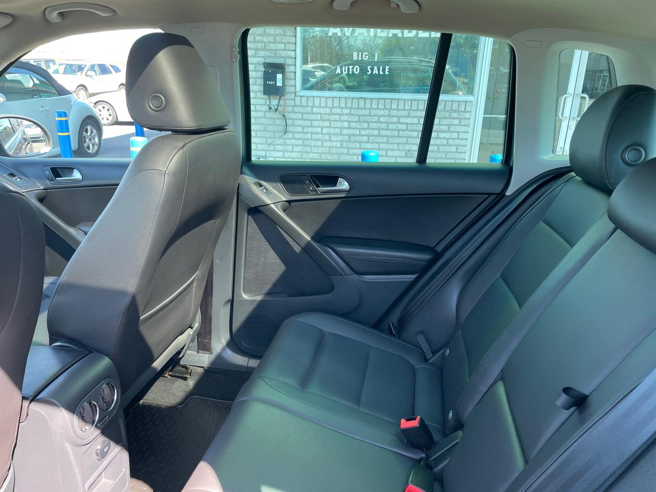 Volkswagen Tiguan 2.0T S 4Motion 2013