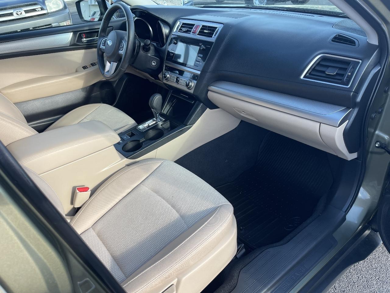 Subaru Outback 2.5i Premium 2015