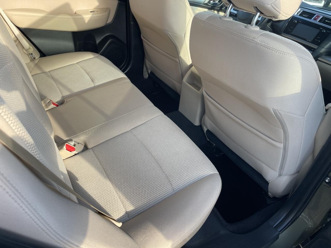 Subaru Outback 2.5i Premium 2015