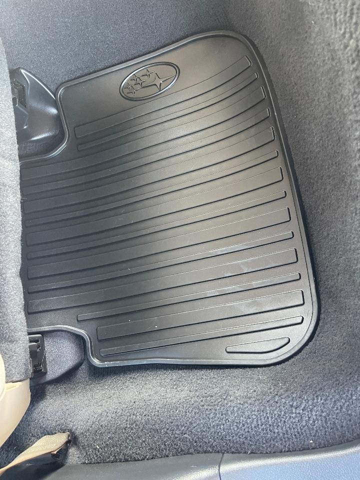 Subaru Outback 2.5i Premium 2015