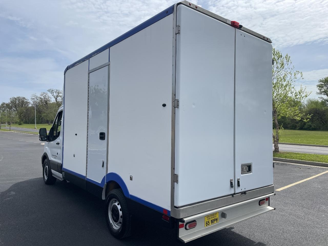 Ford Transit T-350 2023