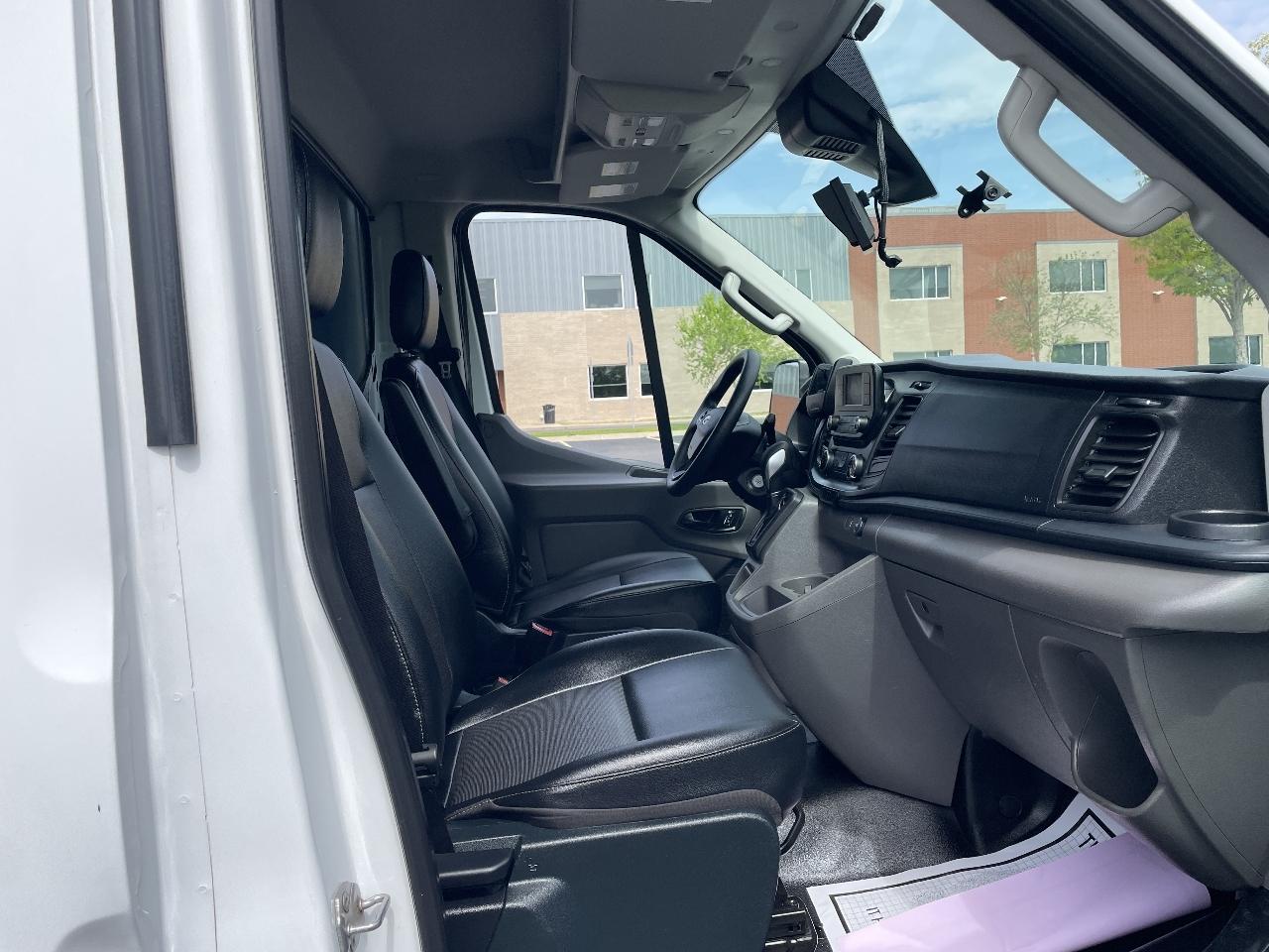 Ford Transit T-350 2023