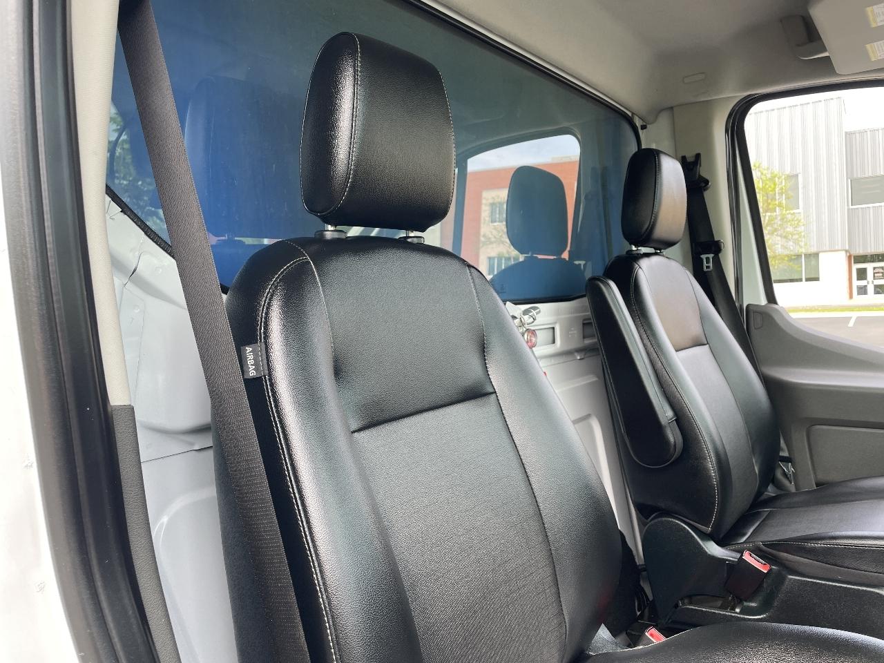 Ford Transit T-350 2023