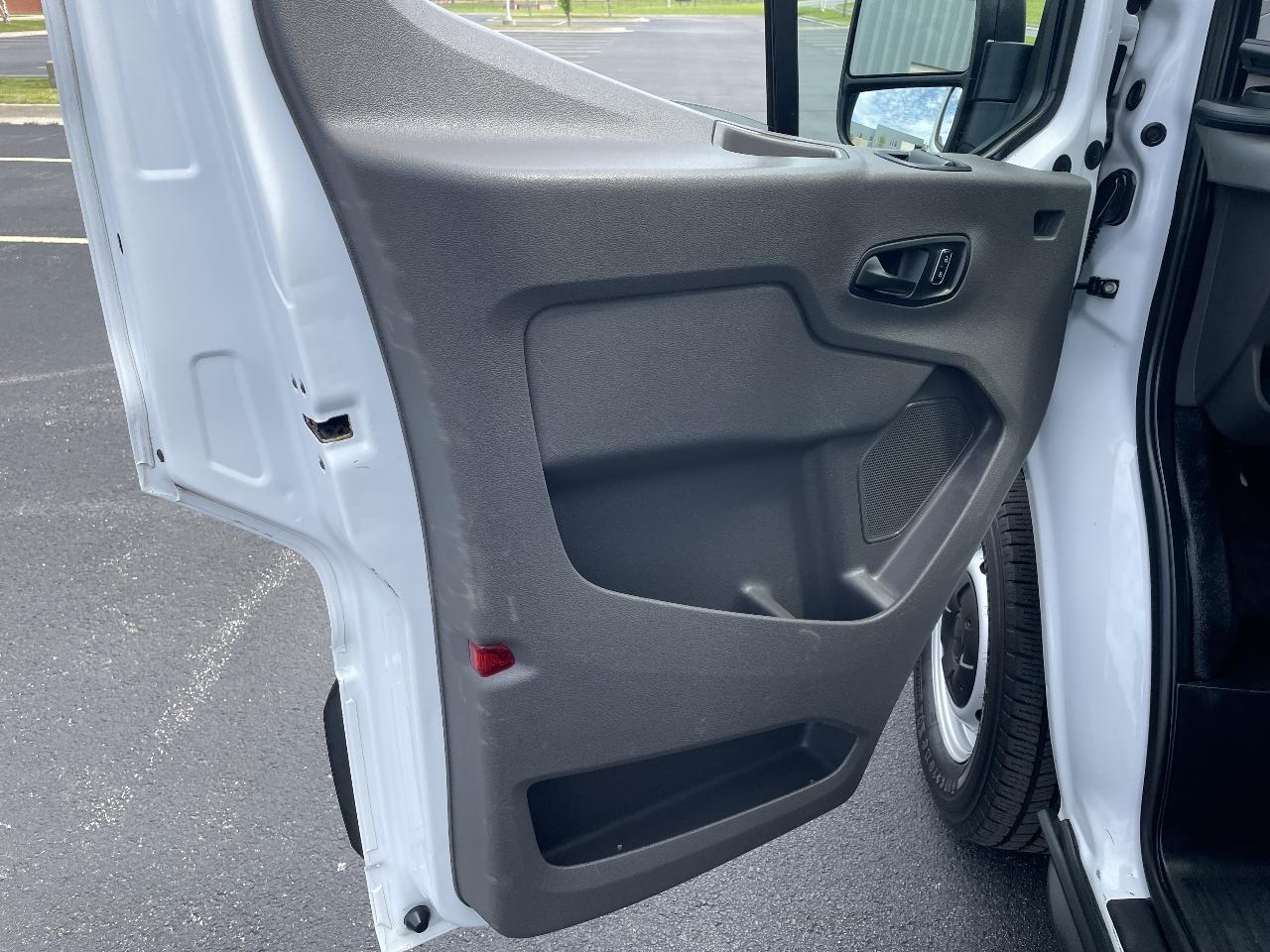 Ford Transit T-350 2023