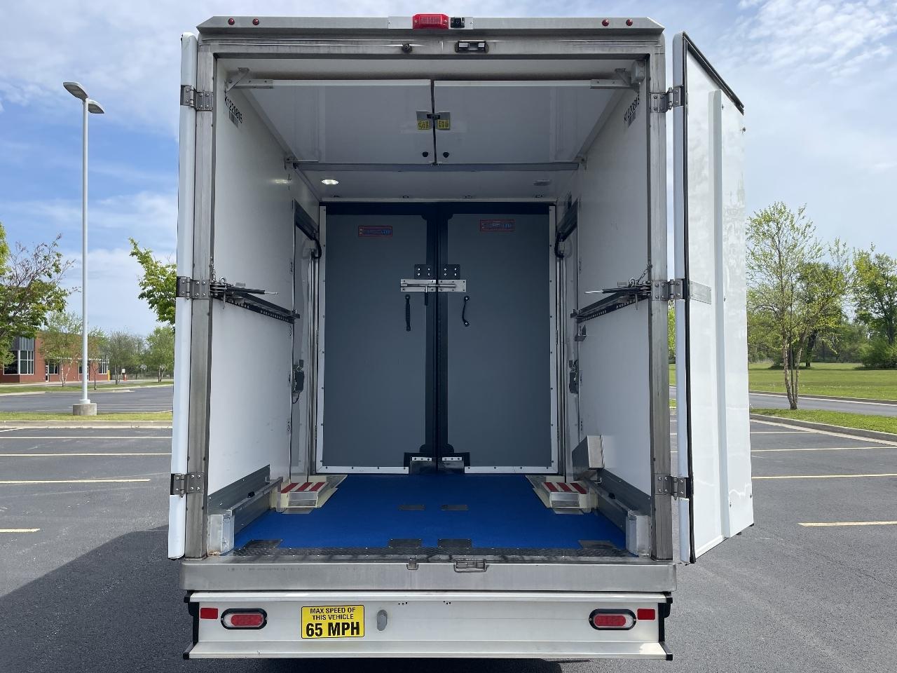 Ford Transit T-350 2023