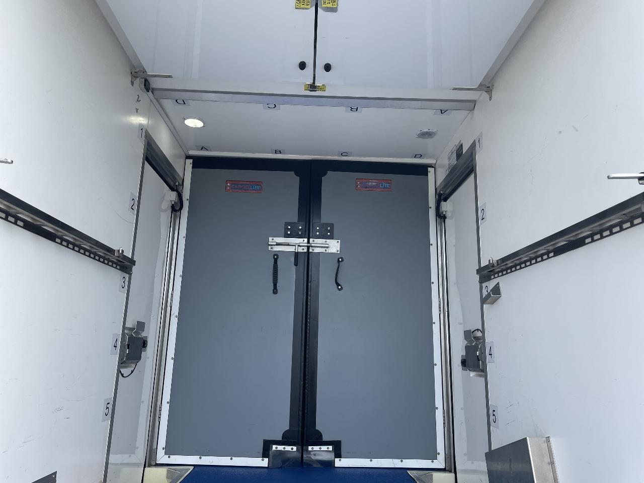 Ford Transit T-350 2023