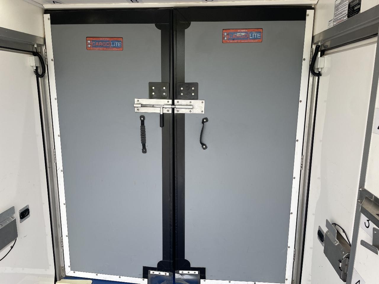 Ford Transit T-350 2023