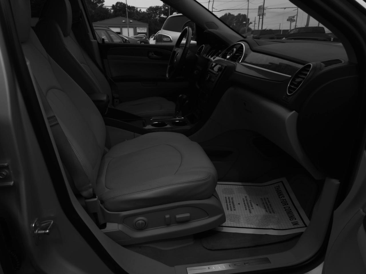 Buick Enclave Leather FWD 2012