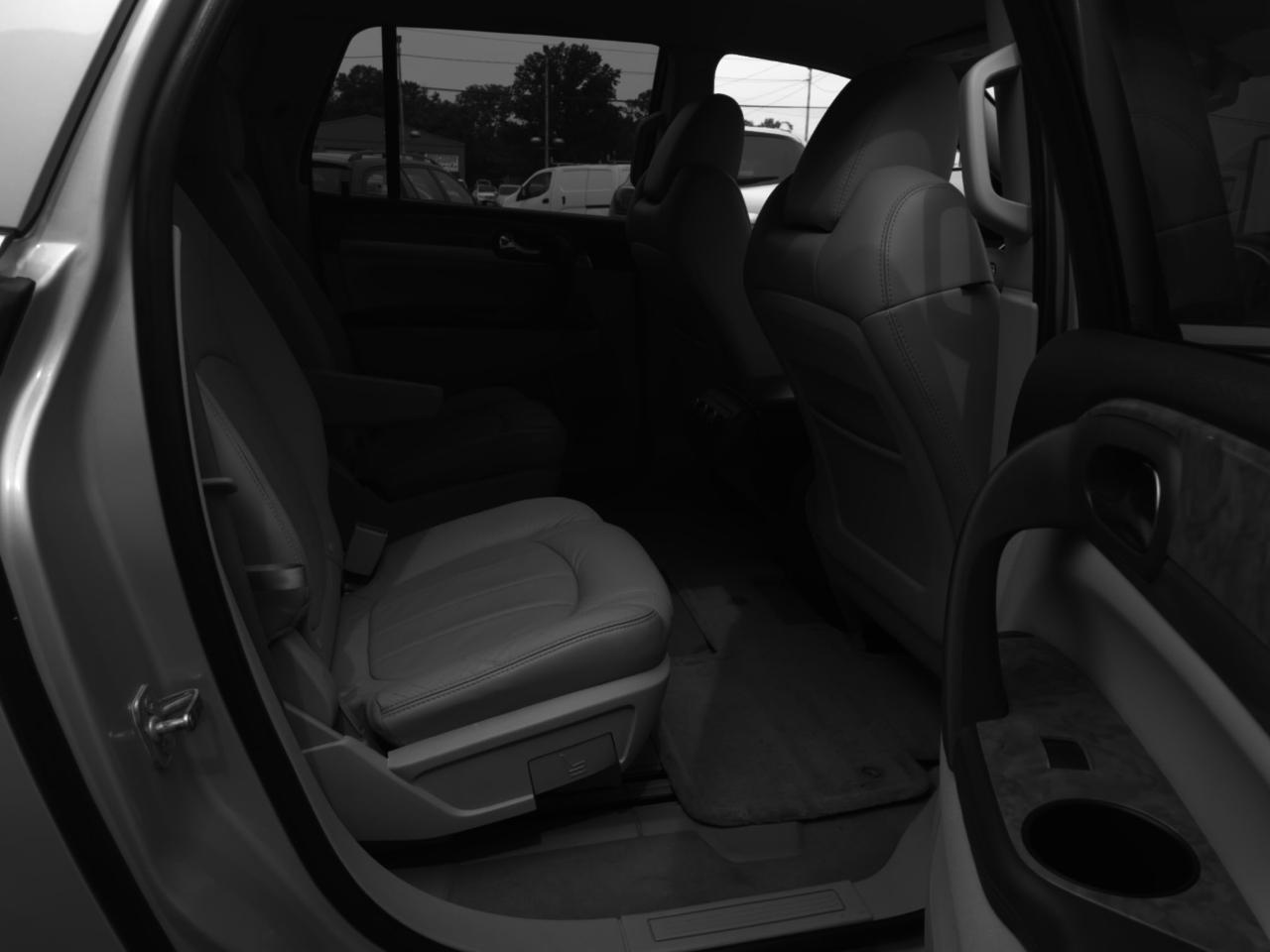 Buick Enclave Leather FWD 2012