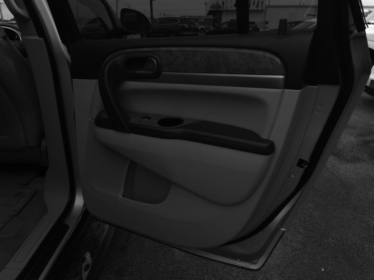 Buick Enclave Leather FWD 2012