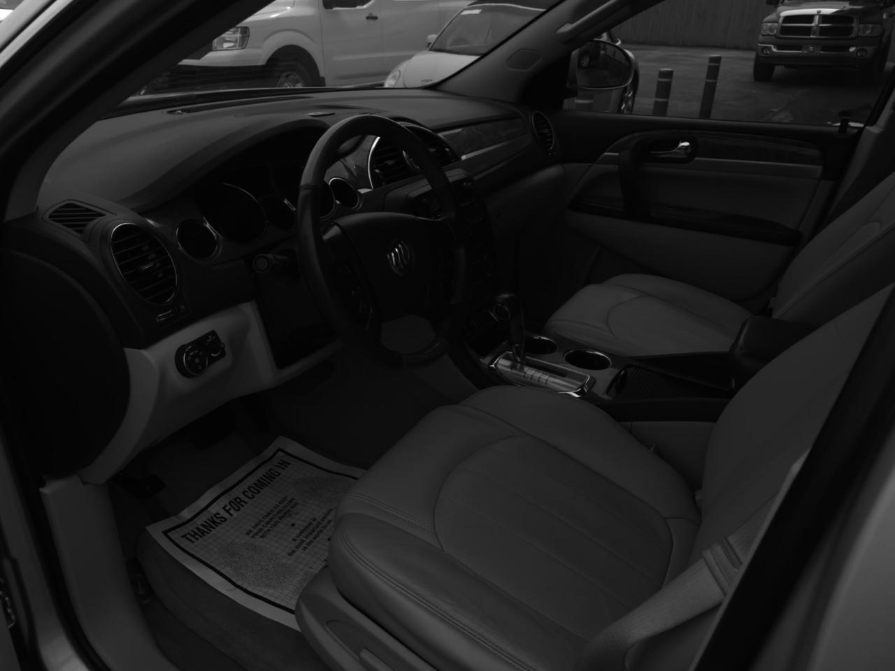 Buick Enclave Leather FWD 2012