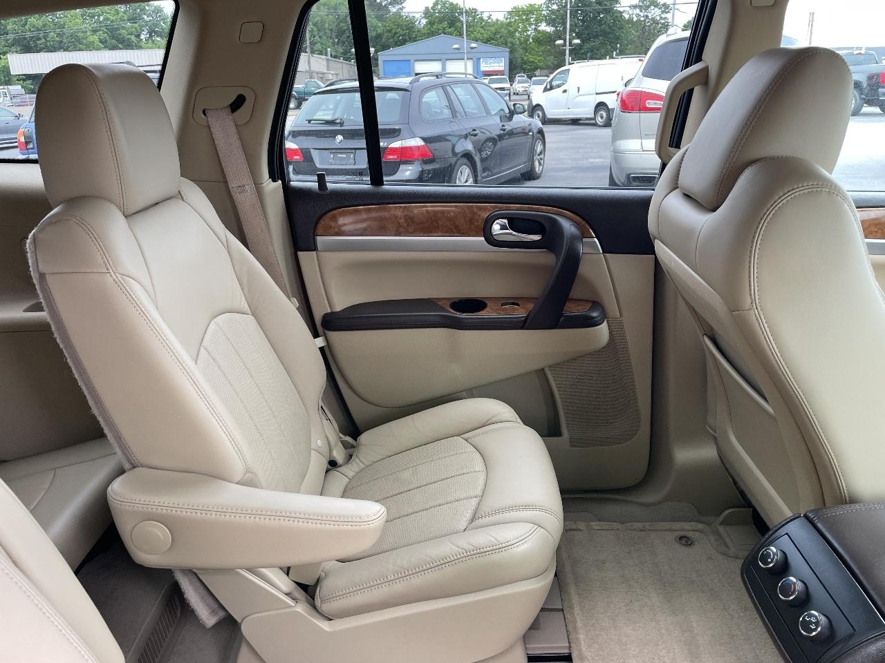 Buick Enclave Leather FWD 2012