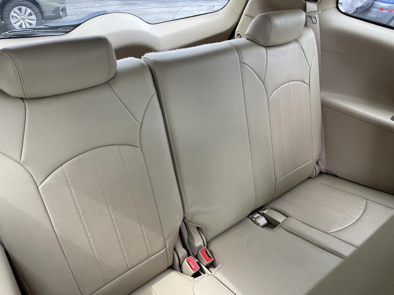 Buick Enclave Leather FWD 2012