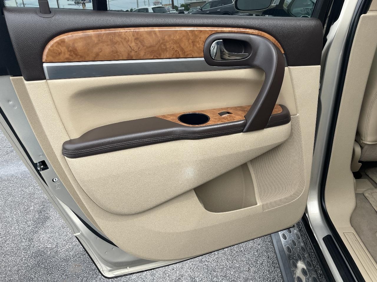 Buick Enclave Leather FWD 2012
