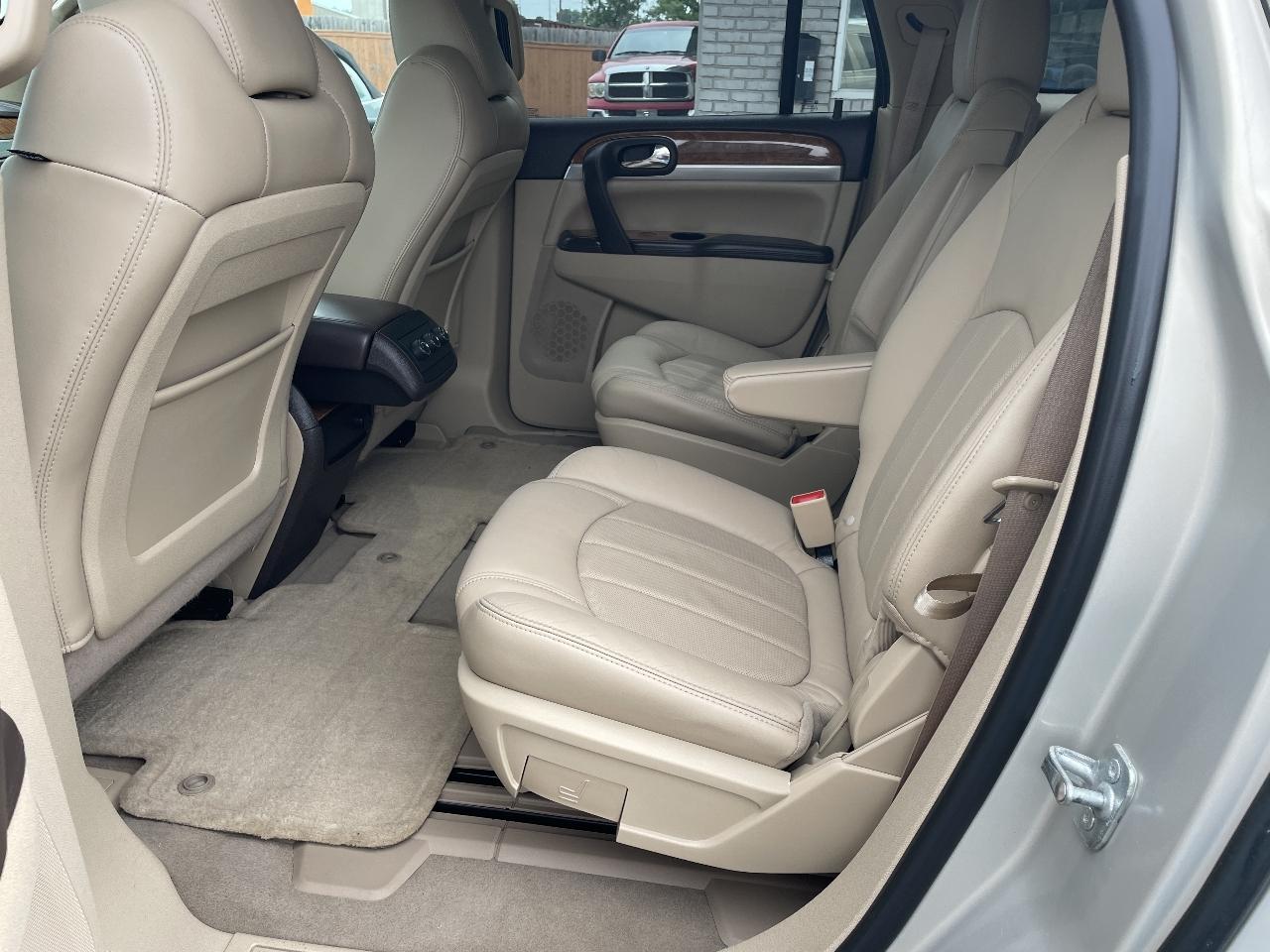 Buick Enclave Leather FWD 2012