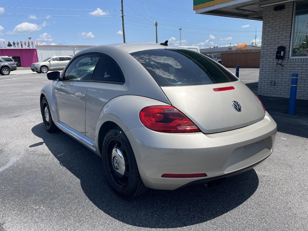 Volkswagen Beetle 1.8T 2014