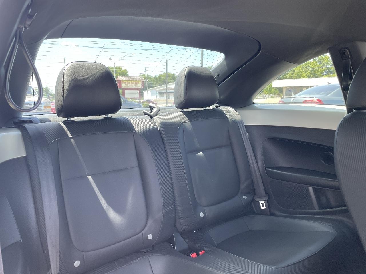 Volkswagen Beetle 1.8T 2014