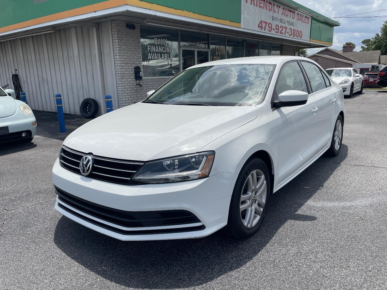 Volkswagen Jetta 1.4T S 6A 2017