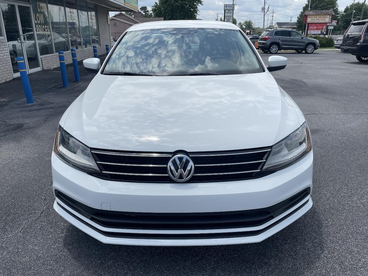 Volkswagen Jetta 1.4T S 6A 2017