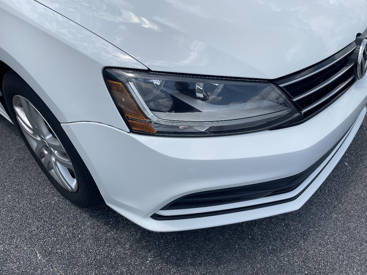 Volkswagen Jetta 1.4T S 6A 2017