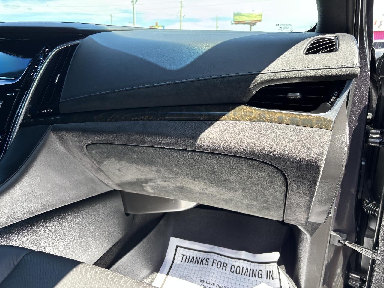 Cadillac Escalade ESV Platinum 4WD 2018
