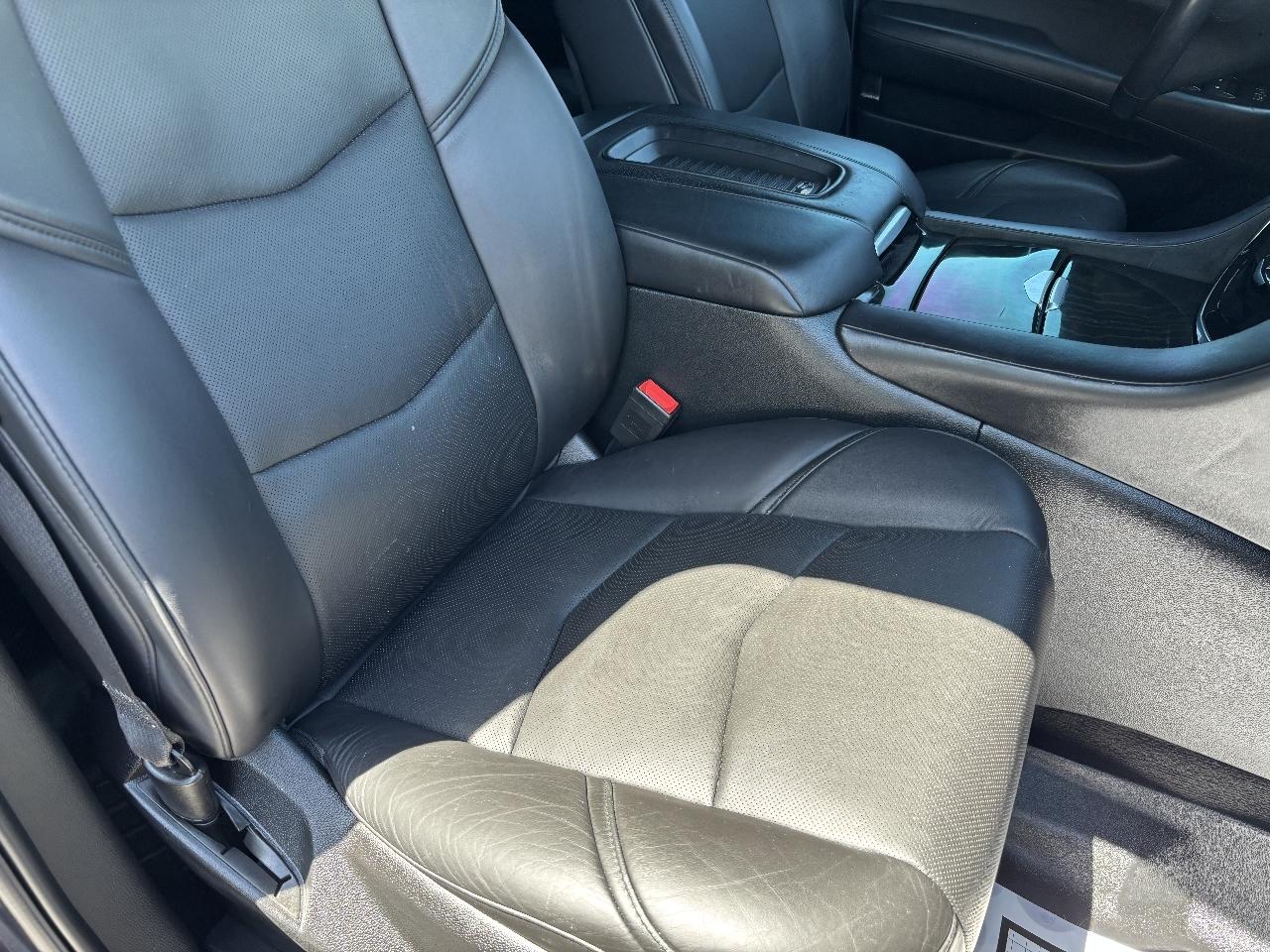 Cadillac Escalade ESV Platinum 4WD 2018