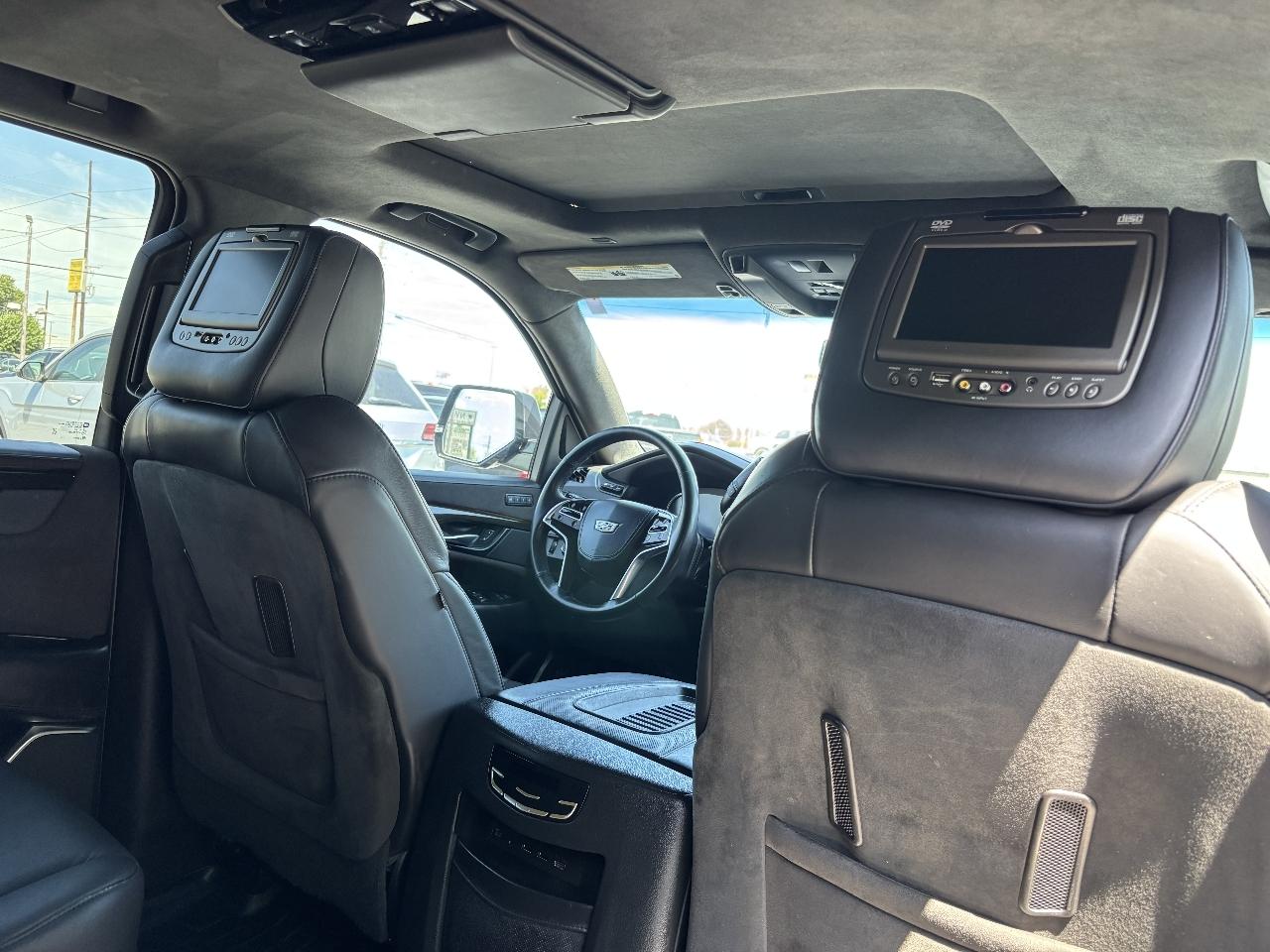 Cadillac Escalade ESV Platinum 4WD 2018
