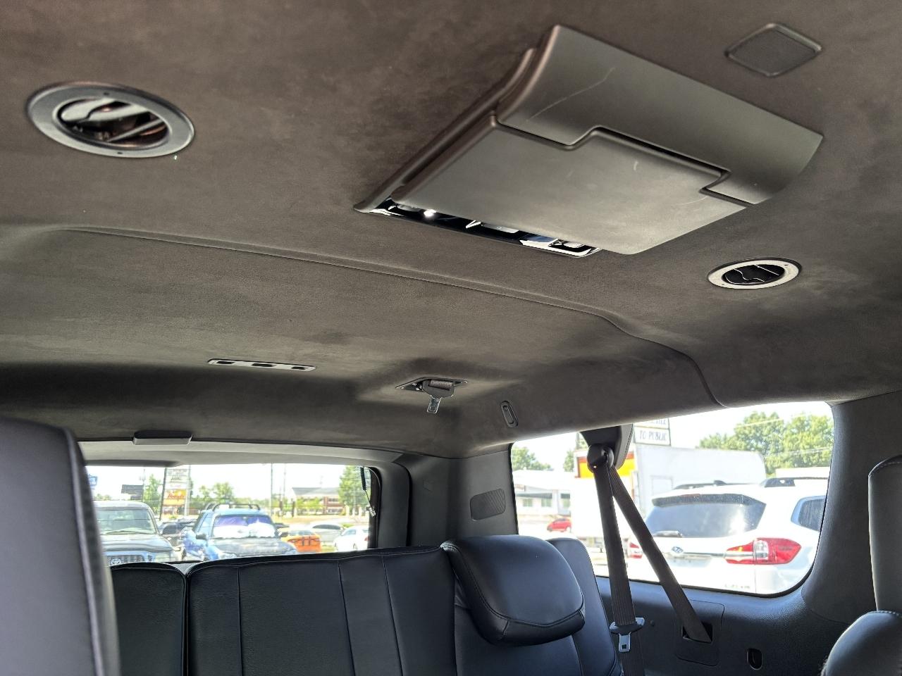 Cadillac Escalade ESV Platinum 4WD 2018