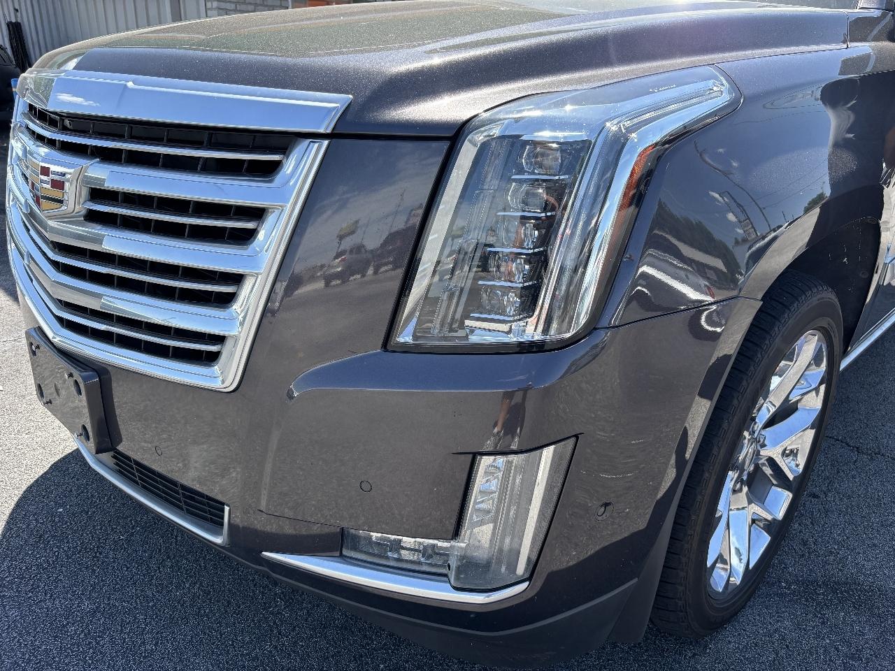Cadillac Escalade ESV Platinum 4WD 2018