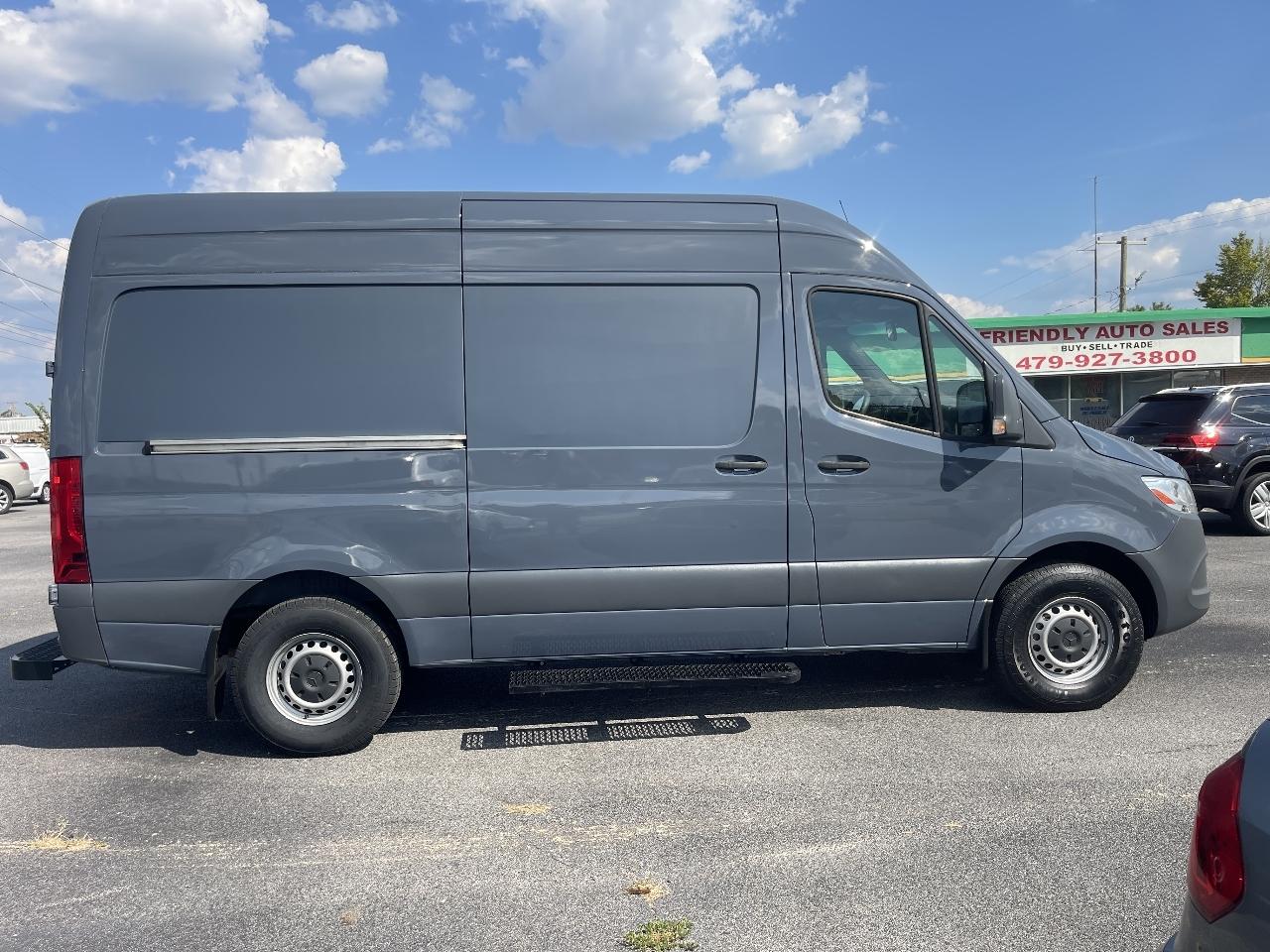 Mercedes-Benz Sprinter  2019