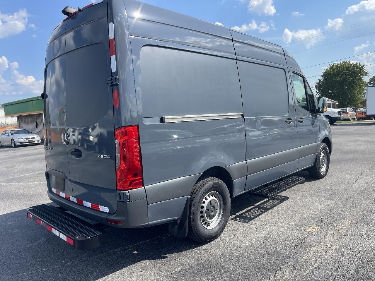Mercedes-Benz Sprinter  2019