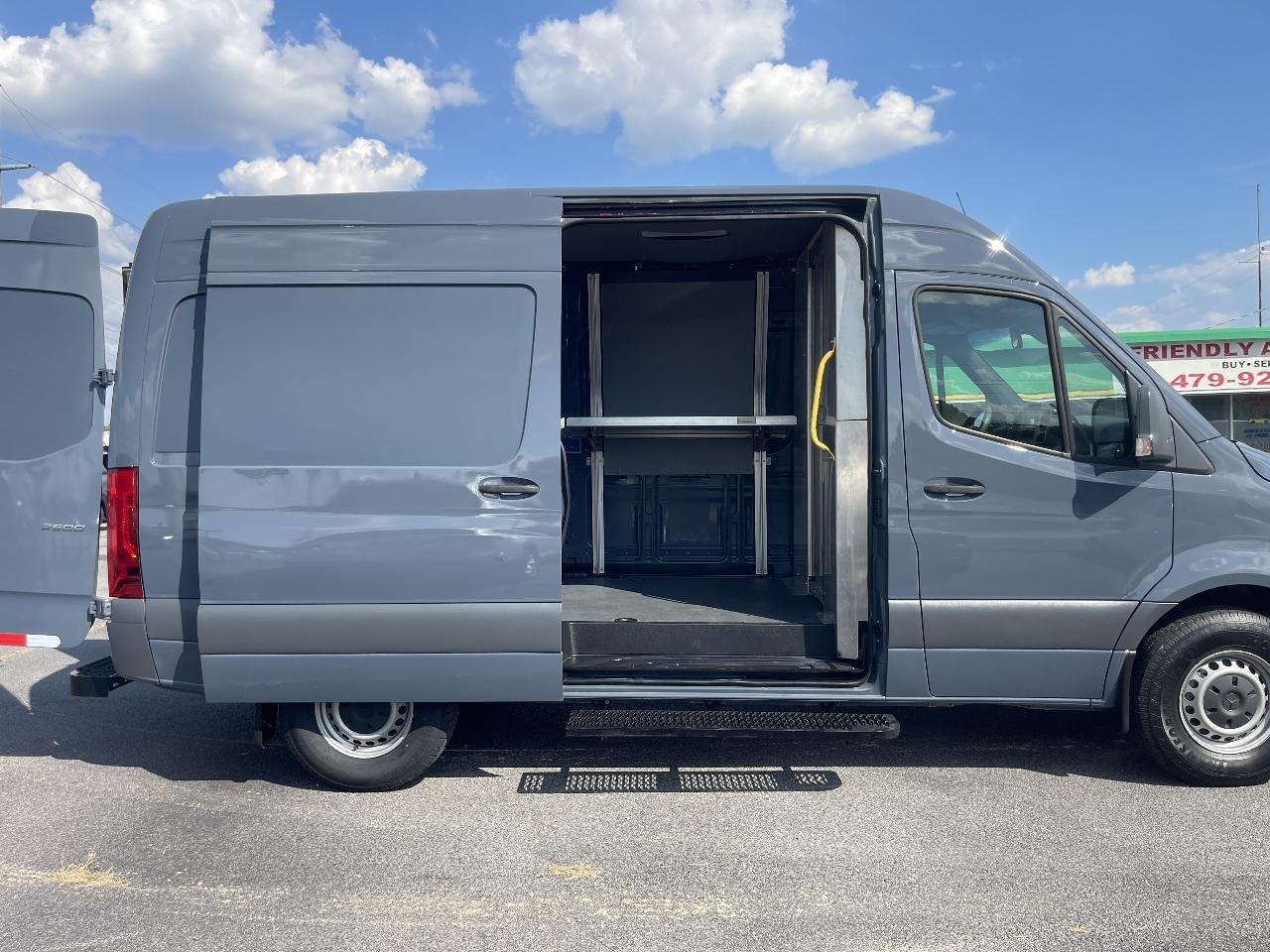 Mercedes-Benz Sprinter  2019