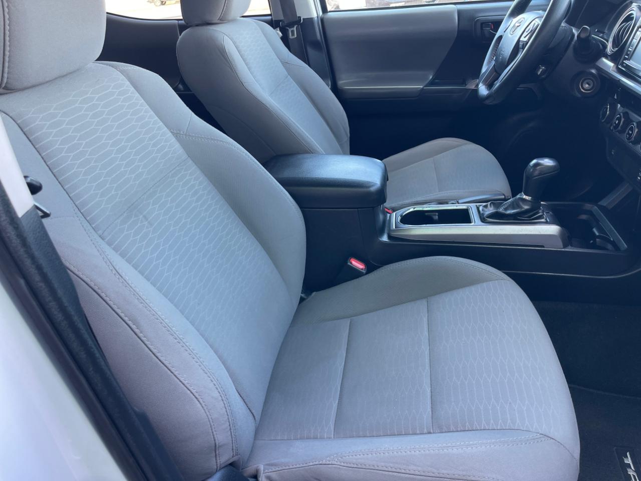 Toyota Tacoma  2017