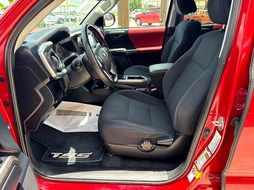 Toyota Tacoma SR5 Double Cab Long Bed V6 6AT 4WD 2019 Toyota Tacoma SR5 Double Cab Long Bed V6 6AT 4WD 2019