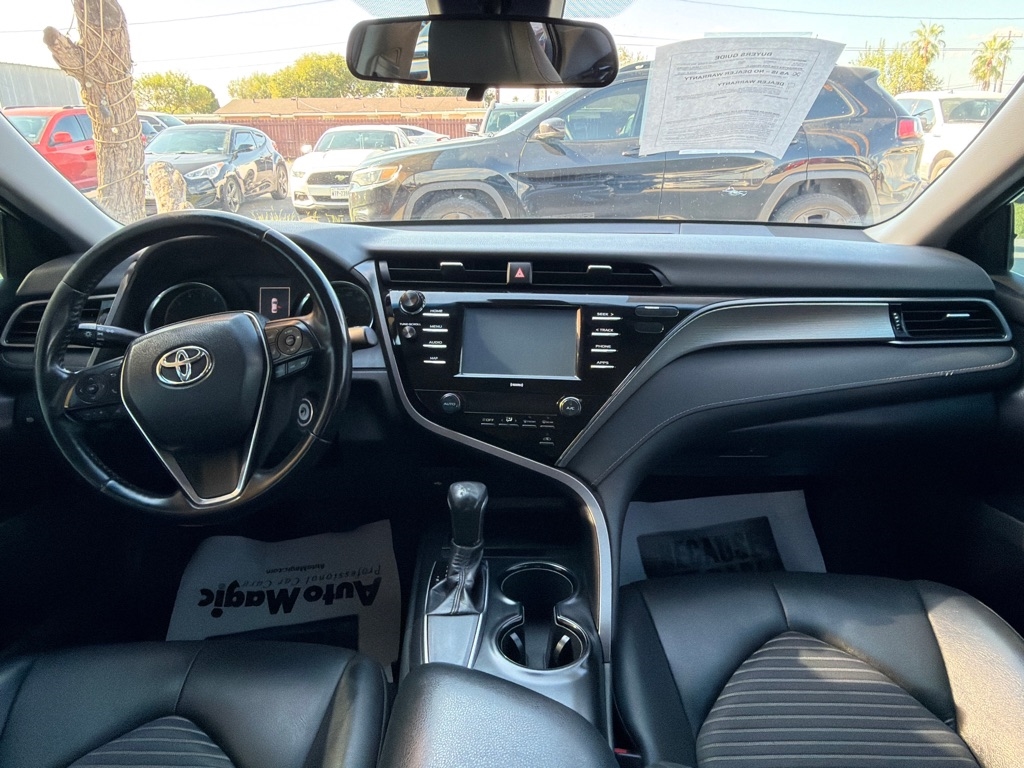 Toyota Camry SE 2020 Toyota Camry SE 2020