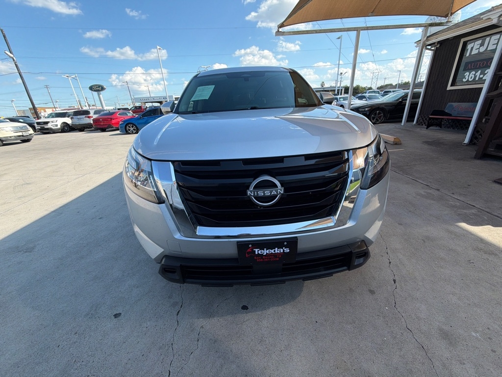 Nissan Pathfinder S 2022 Nissan Pathfinder S 2022