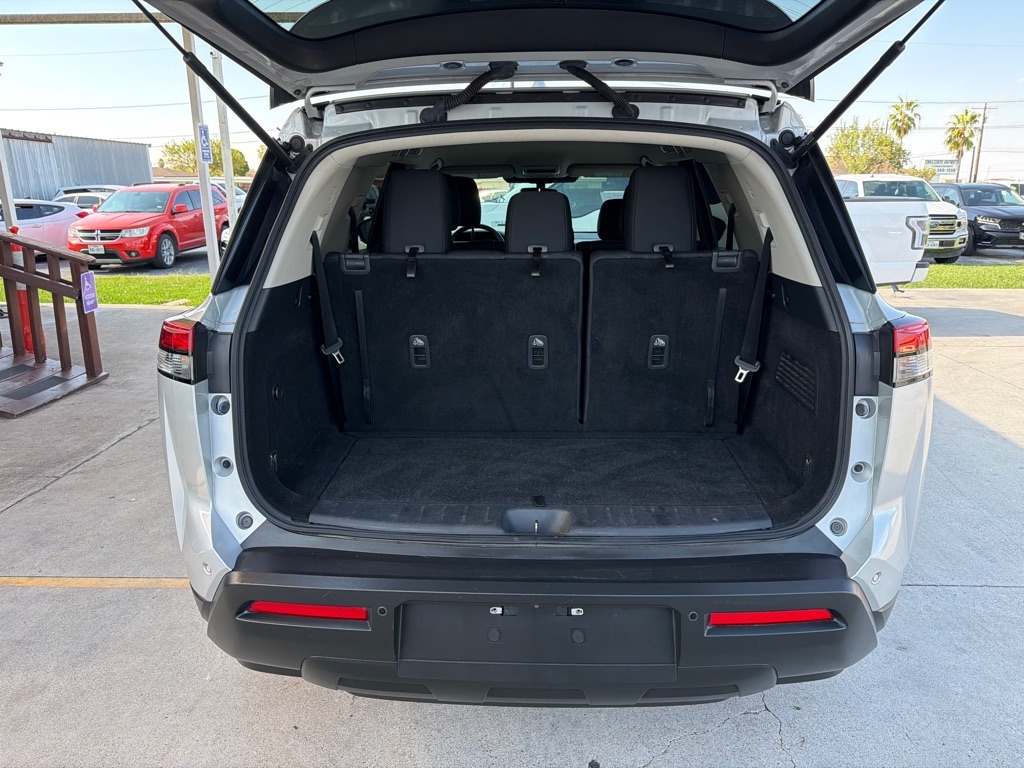 Nissan Pathfinder S 2022 Nissan Pathfinder S 2022