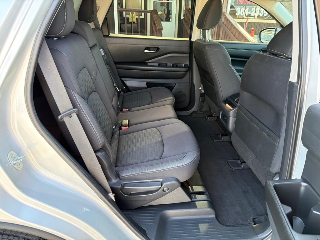 Nissan Pathfinder S 2022 Nissan Pathfinder S 2022