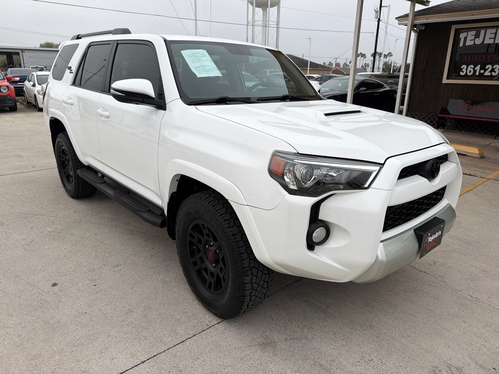 2019 Toyota 4Runner TRD Off-Road Premium's photo