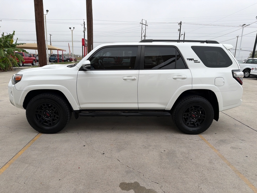 Toyota 4Runner SR5 4WD 2019