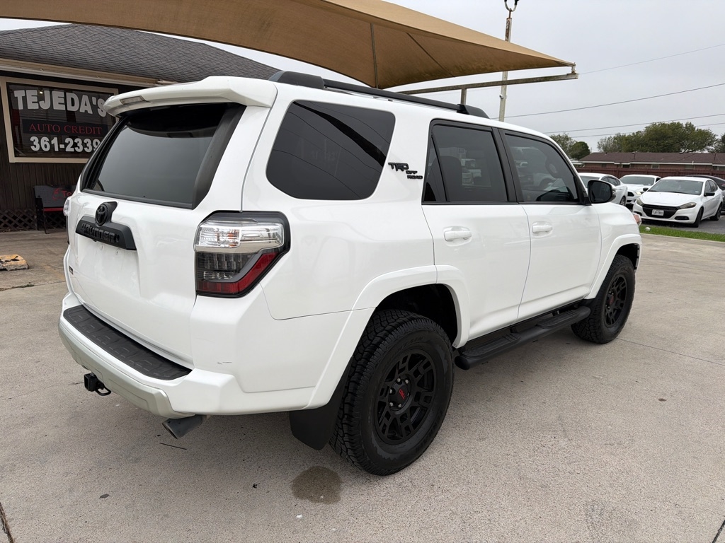 Toyota 4Runner SR5 4WD 2019