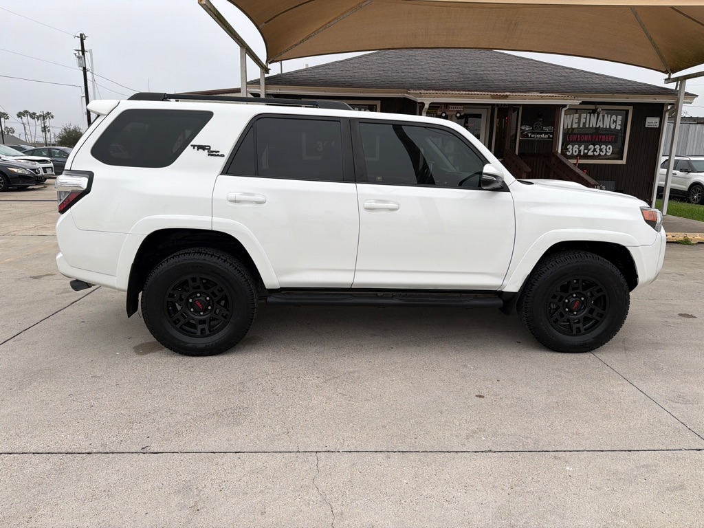Toyota 4Runner SR5 4WD 2019