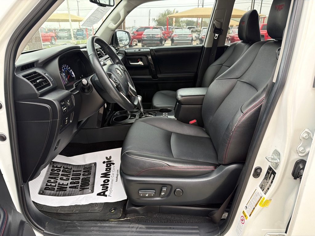 Toyota 4Runner SR5 4WD 2019