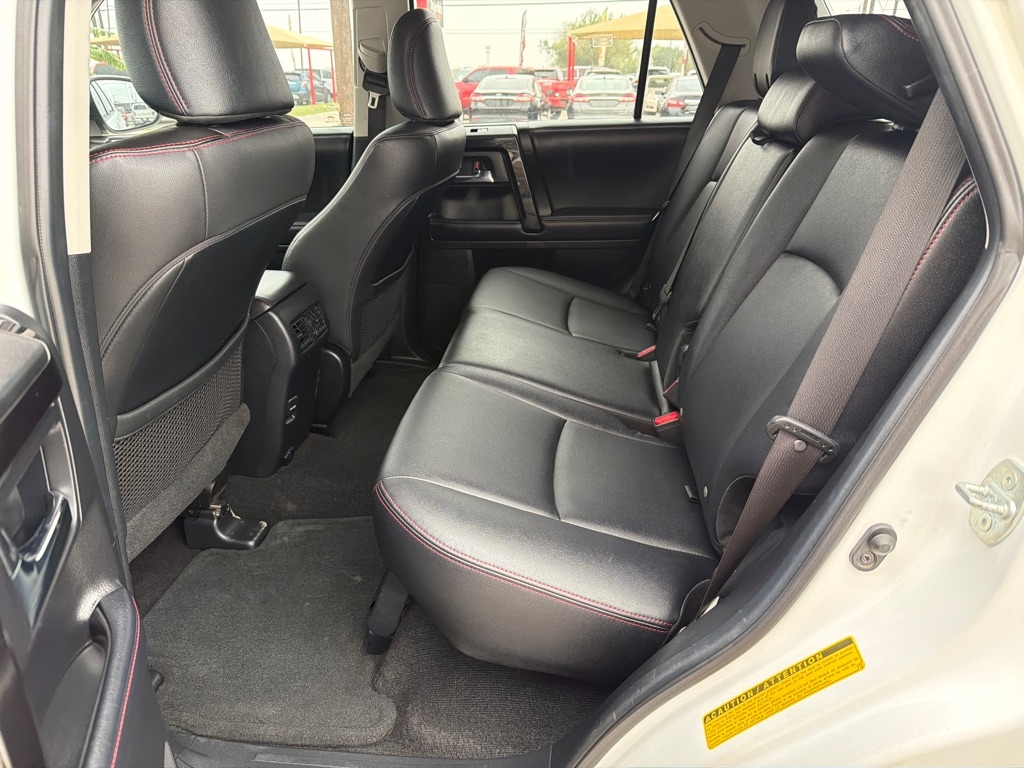 Toyota 4Runner SR5 4WD 2019