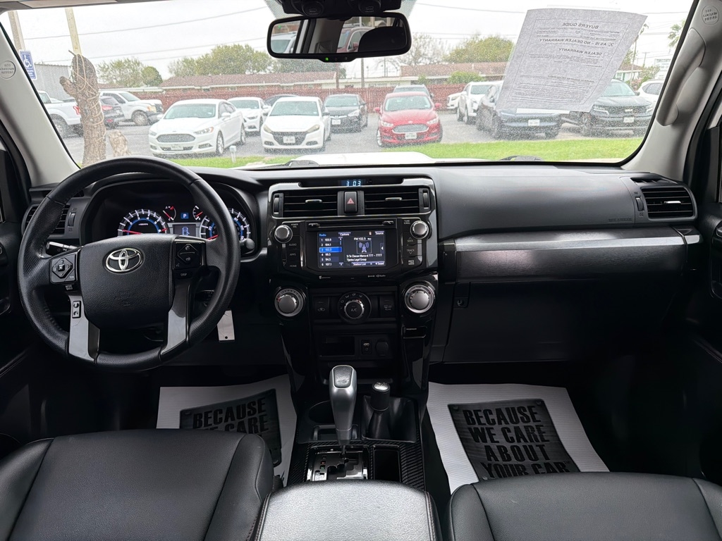 Toyota 4Runner SR5 4WD 2019
