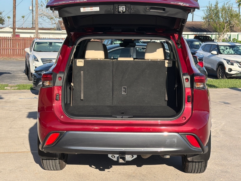 Toyota Highlander Limited 2020