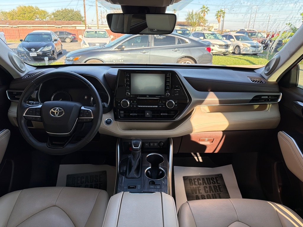 Toyota Highlander Limited 2020
