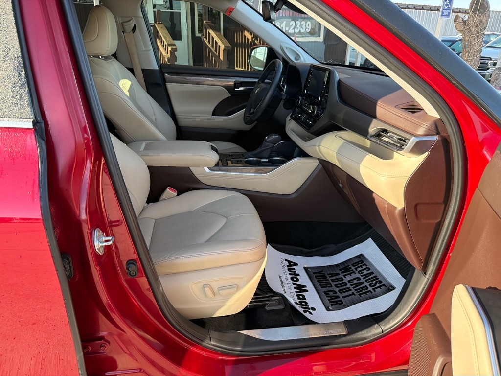 Toyota Highlander Limited 2020