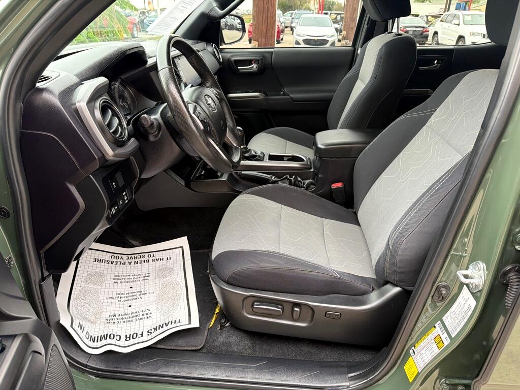 Toyota Tacoma SR5 Double Cab Long Bed V6 6AT 2WD 2022