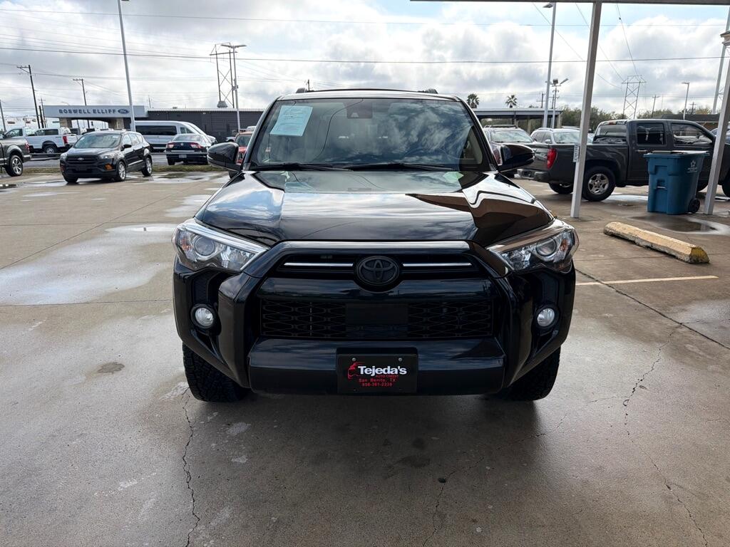 Toyota 4Runner SR5 2WD 2020